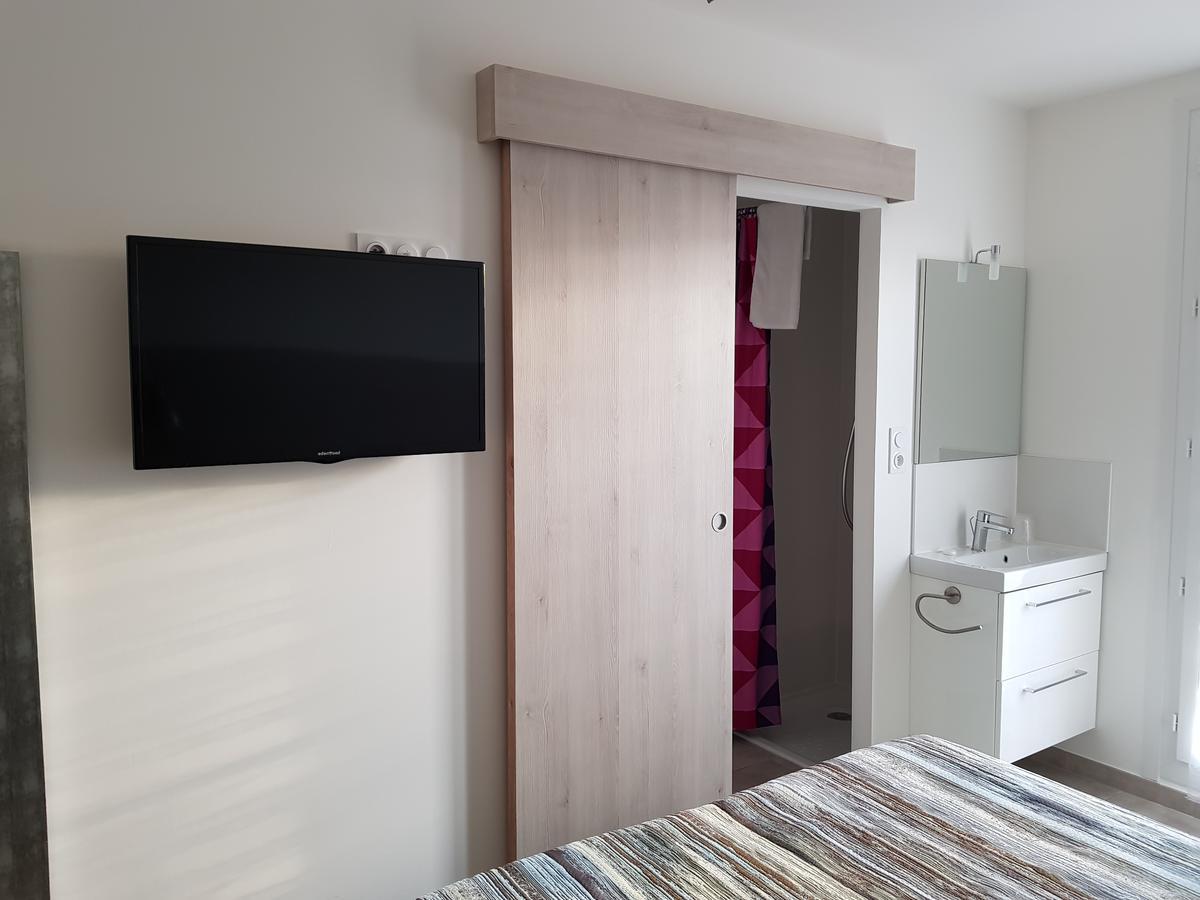 Standard Double Room Air conditioning,643663830:JPEG